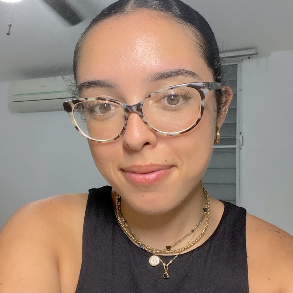 Meet your Posher, Graciela